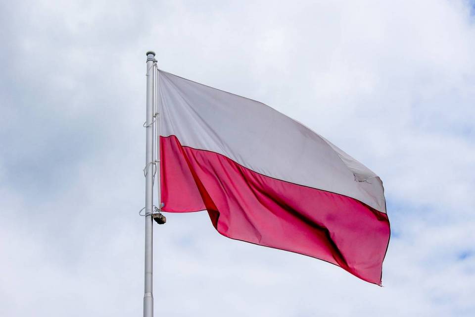 polska-flaga-pixabay-2